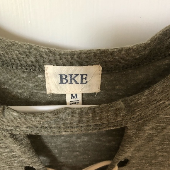 BKE Heathered Olive Lace Up Muscle Tank Top Medium M - Picture 4 of 10